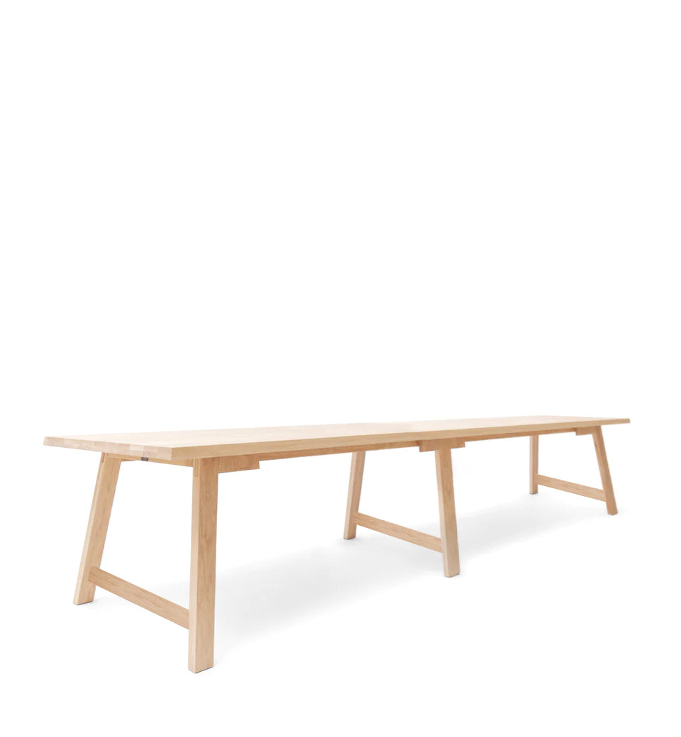 CATWALKER Table